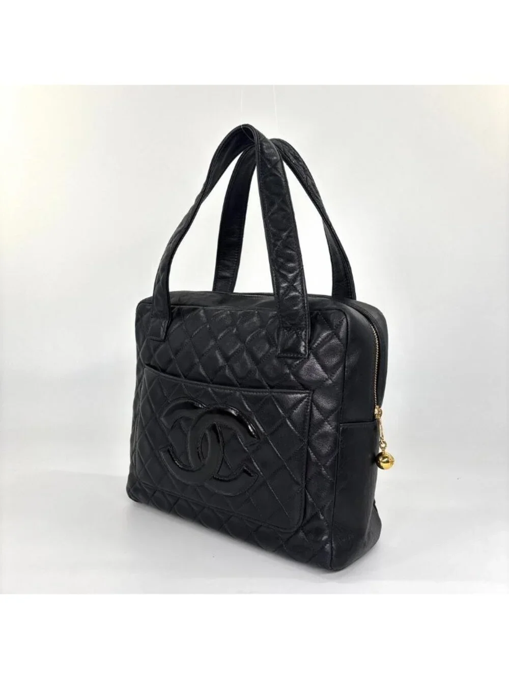Chanel Super Lambskin CC Logo Tote Black